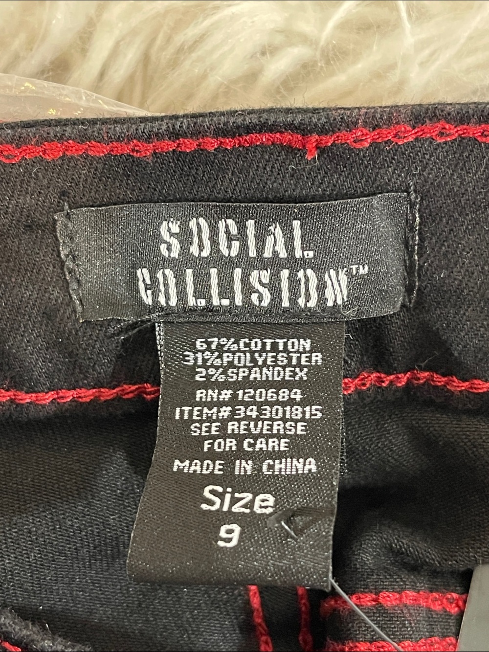 Social Collision Red Star Studded Black Flares With Grommet Belt Size 9 NEW - Picture 9 of 10